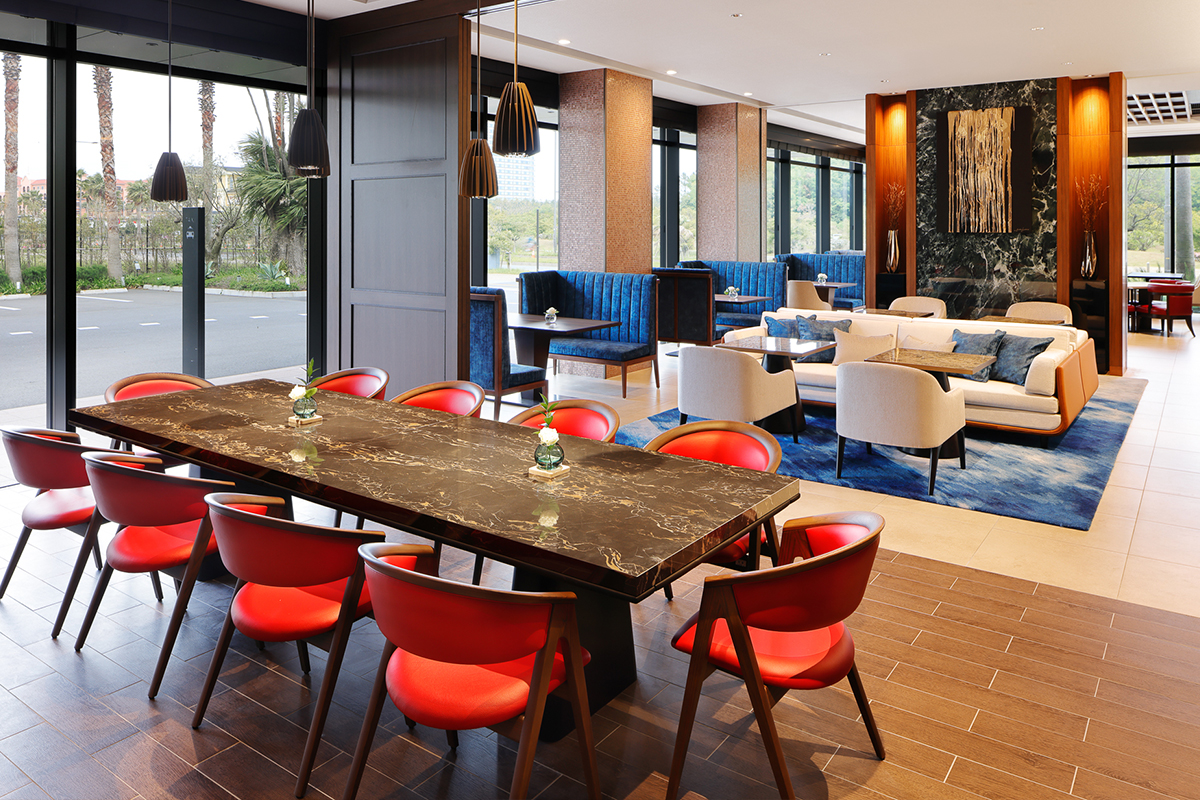 Club Lounge offering a sophisticated experience